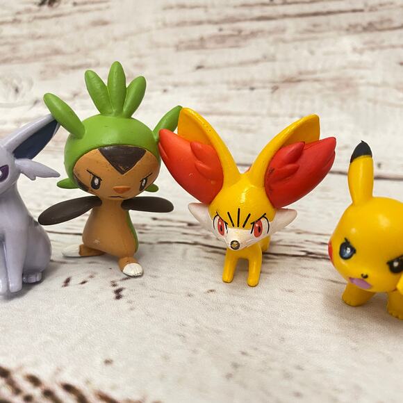 TOMY Pokemon Character Figures - Picture 3 of 14